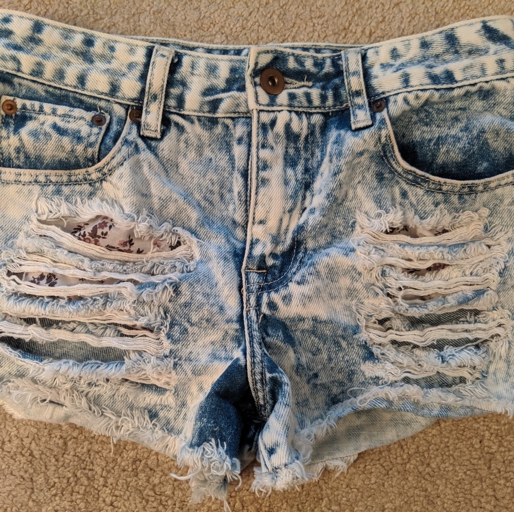 Forever 21 Jean Shorts Size 24